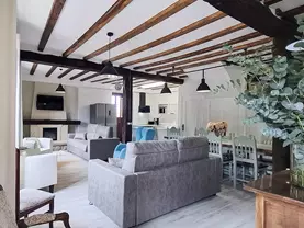 Casa Entrepeñas 3000 apartamentos turísticos en Corvera de Toranzo